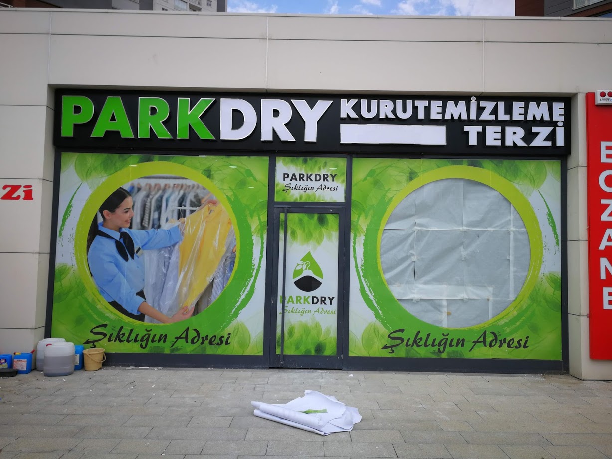 FOLYO BASKIVE KOMPOZİT TABELA UYGULAMA