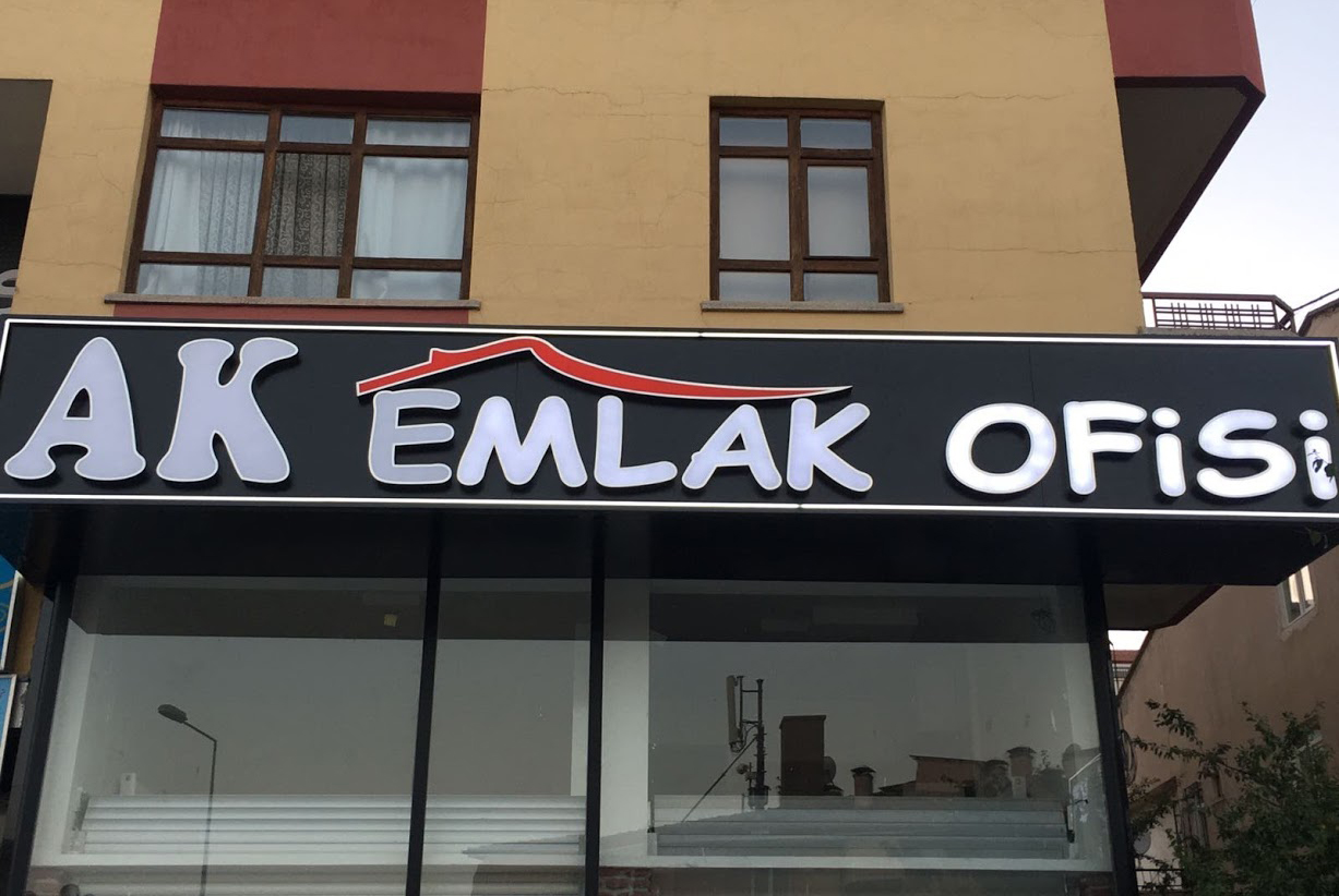 EMLAKCI TABELASI KOMPOZİT KUTU HARF